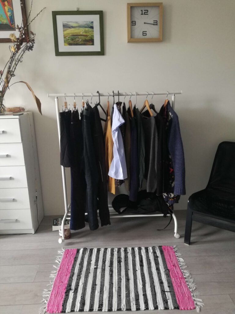 Ikea Kleiderstange für minimalisten